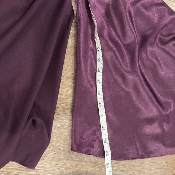 Y2K Evening Halter Gown Women’s Size 12 Small Purple Satin Beaded Prom Wedding - Picture 12 of 14